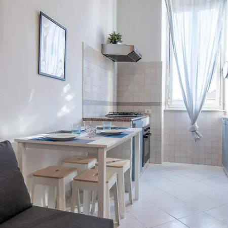 Charlie Apartment-3